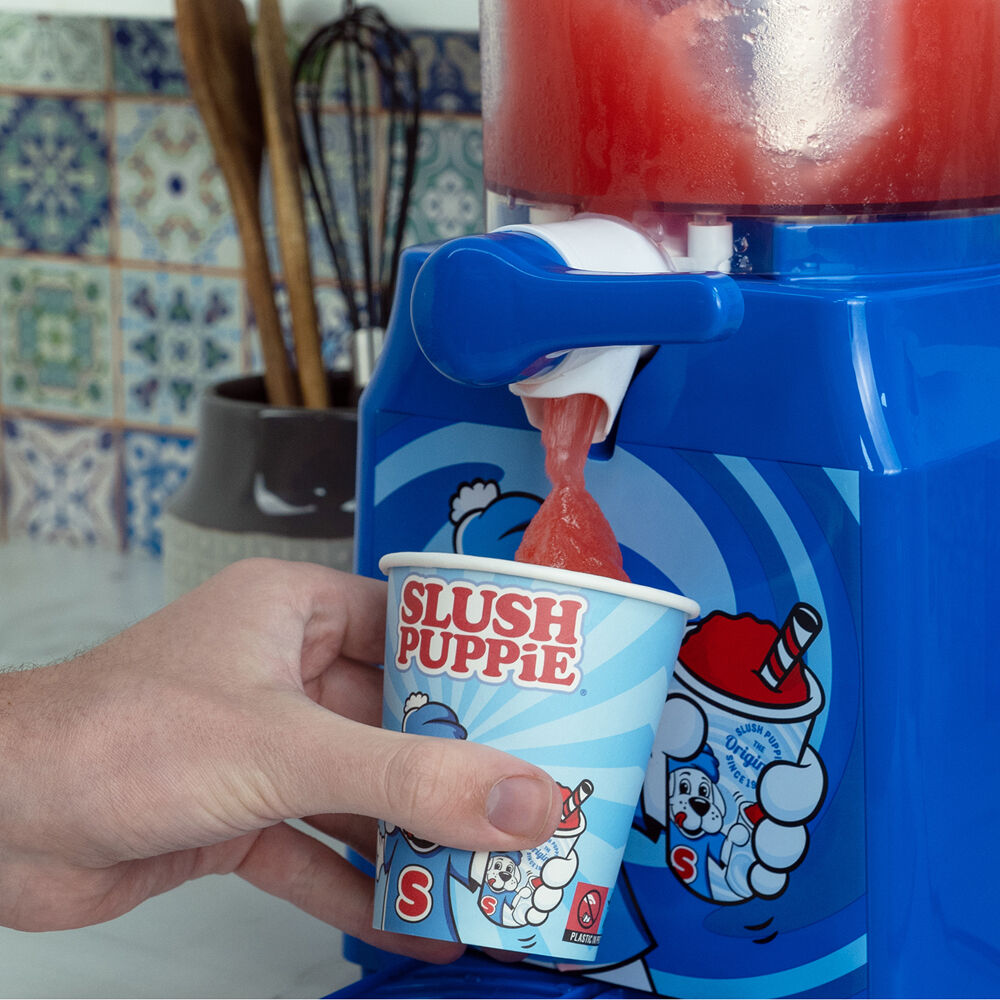 Slush Puppie Cup w/Blue Raspberry Syrup Drink Set & 1L Slushie Making Machine — image 8