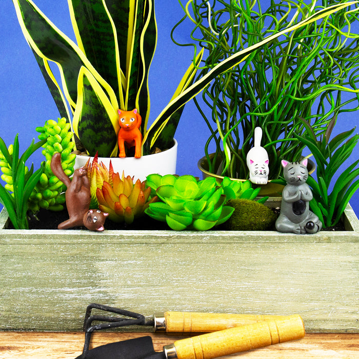 Gift Republic Yoga Cat Mini Pot Plant/Garden Decorating Solid Resin Inserts (4 Pieces) — image 3
