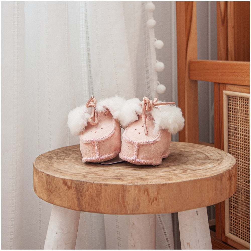Huxford Grove Tykes Sheepskin Booties Baby Shoes Pink — image 2