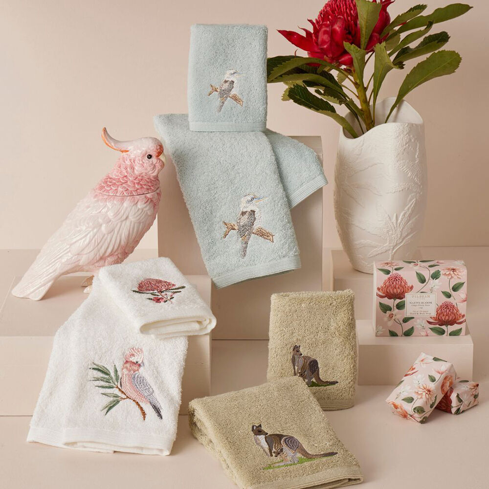 Pilbeam Living Kangaroo Hand Towel Absorbent Cloth 100% Cotton Multi 65cm (3 Pack) — image 5