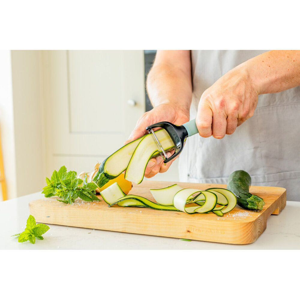 Kitchenaid Soft Grip Metal Y Peeler Kitchen/Cooking Utensil Mineral Water — image 8