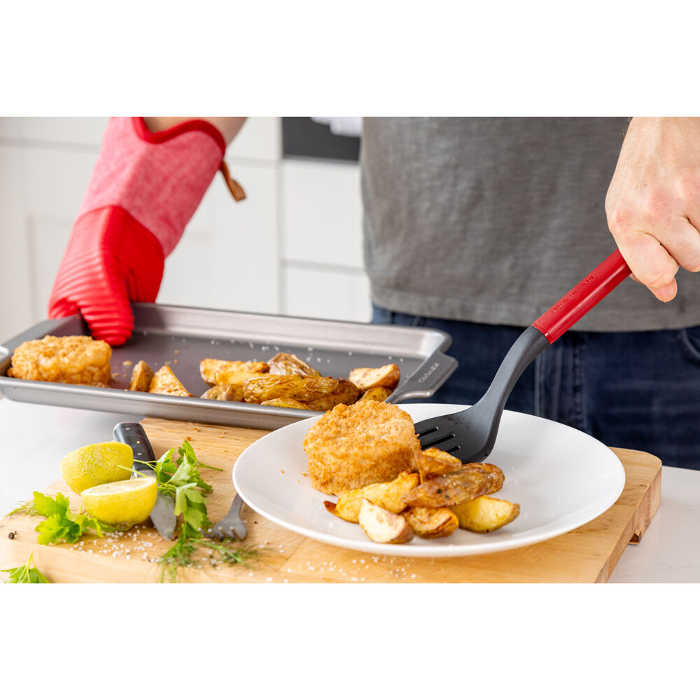 Kitchenaid Empire Red Classic Slotted Nylon Turner/Spatula Cooking Utensil — image 5