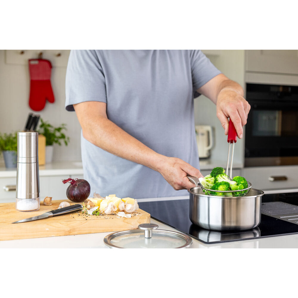 Kitchenaid Classic Wire Handheld Food Strainer Cooking Utensil Empire Red (2 Pack) — image 6