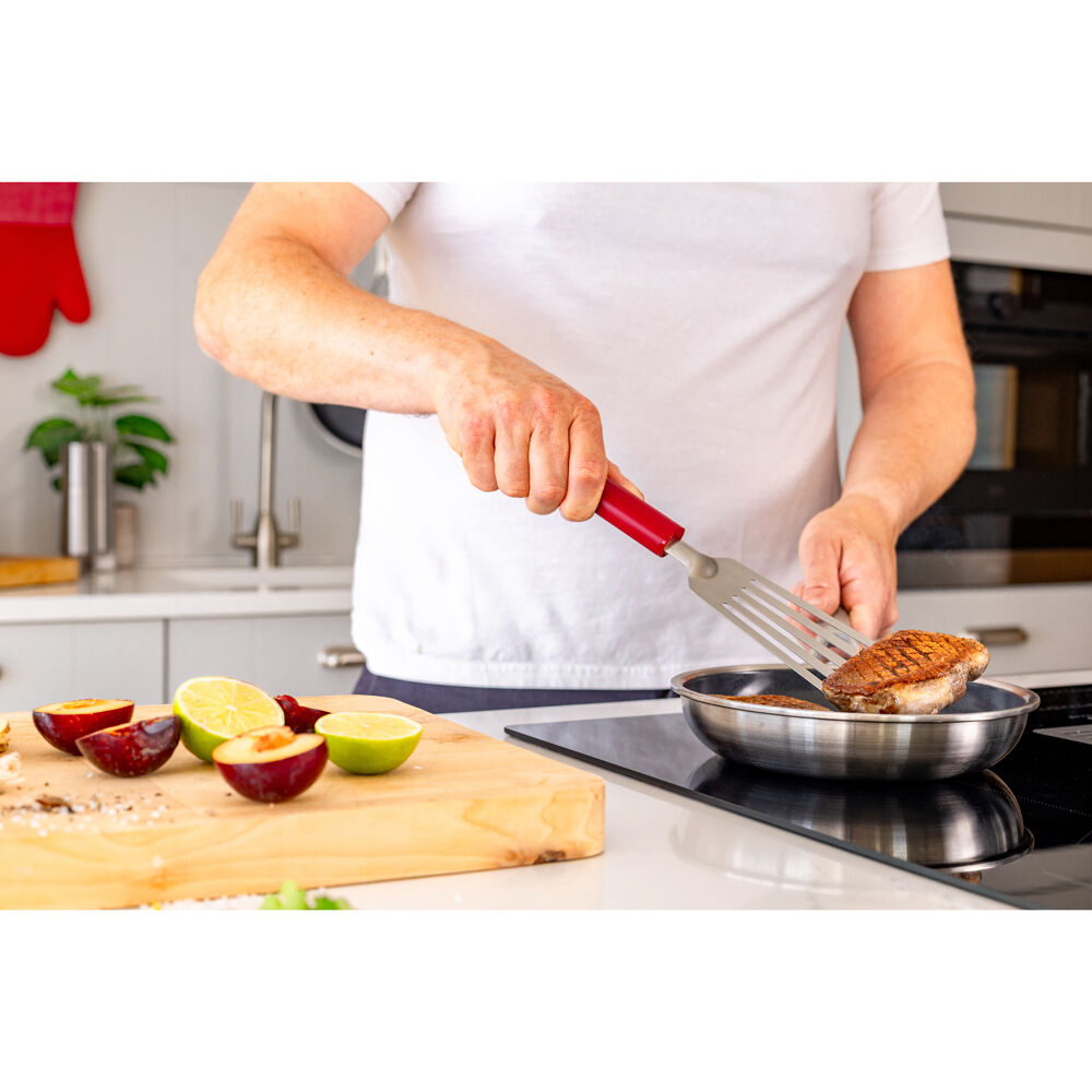 Kitchenaid Empire Red Classic Metal Flexable Turner/Spatula Cooking Utensil — image 3