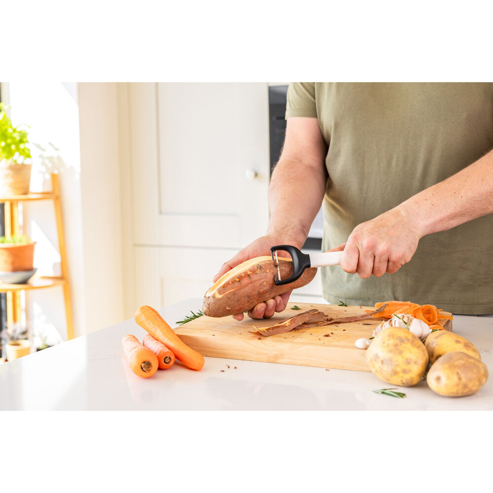 Kitchenaid Porcelain White Classic Fruit/Vegetable Y-Peeler Cooking Utensil — image 4