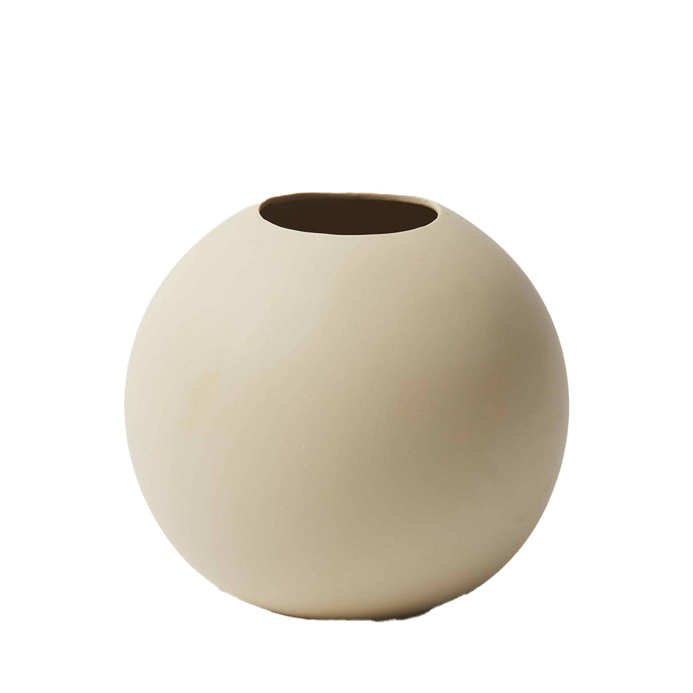 Pilbeam Living Bergen Matte Finish Modern Porcelain Clay Vase Home Decor Medium
