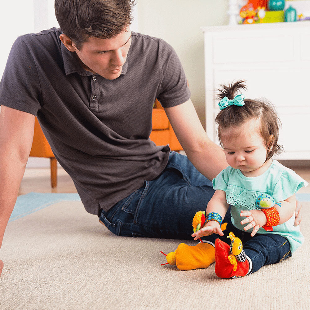 Lamaze Gardenbug Insect Foot Finder & Wrist Rattle Set Baby/Kids Infant Toy 0m+ — image 5
