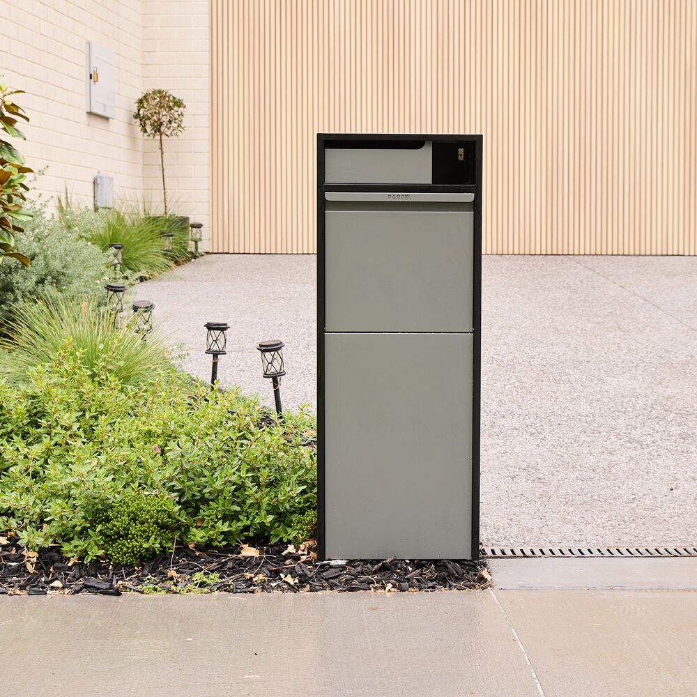 Northcote Pottery Zephyr Parcel Letterbox w/ Newspaper Slot & Letter Collection — image 8