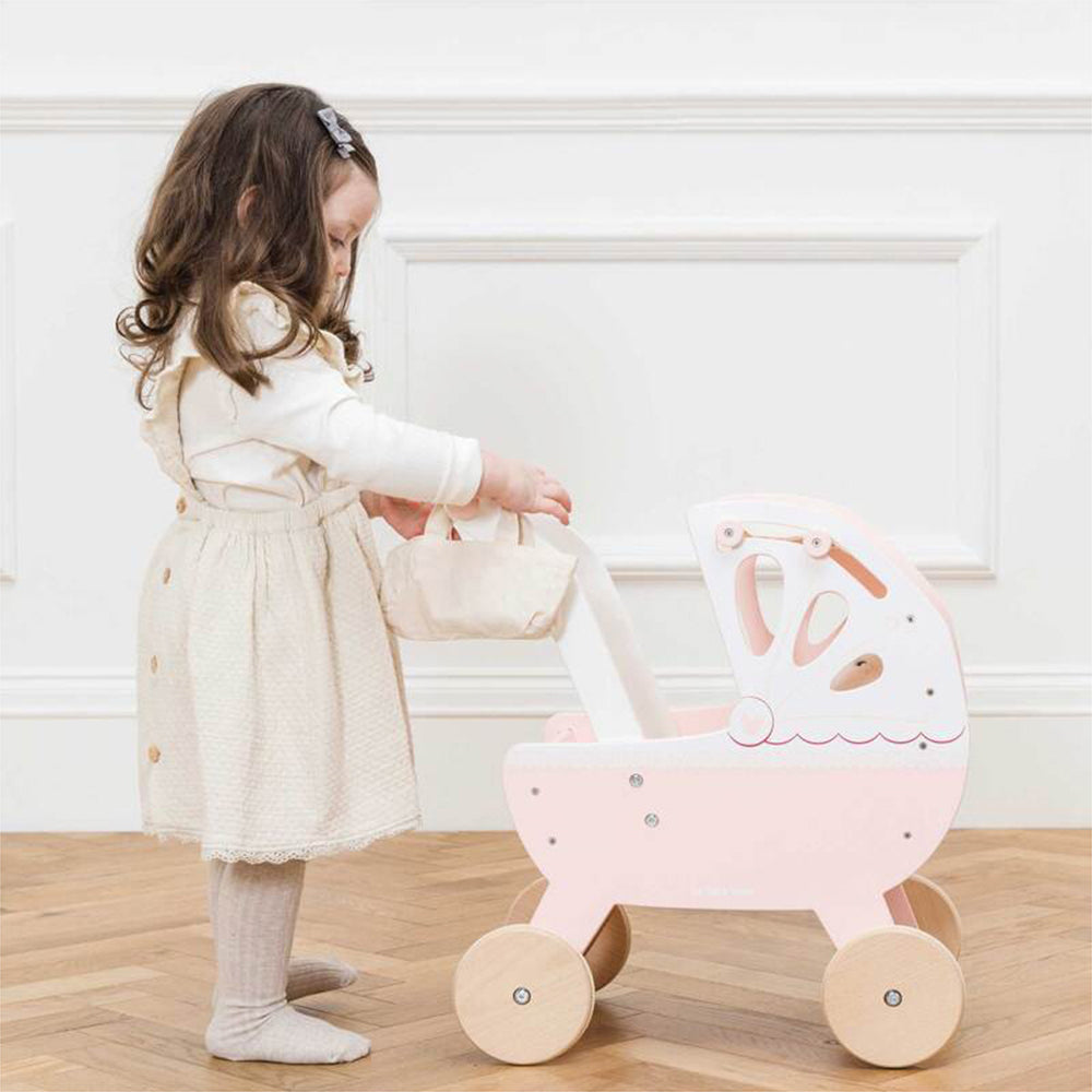 LE Toy Van Honeybake 46cm Sweet Dreams Pram Wooden Toy Pretend Play Kids 3+ Pink — image 4