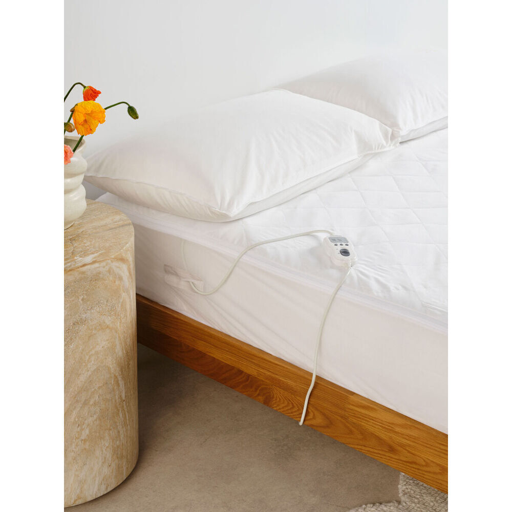 Linen House Quilted Electric Blanket Cream — image 6
