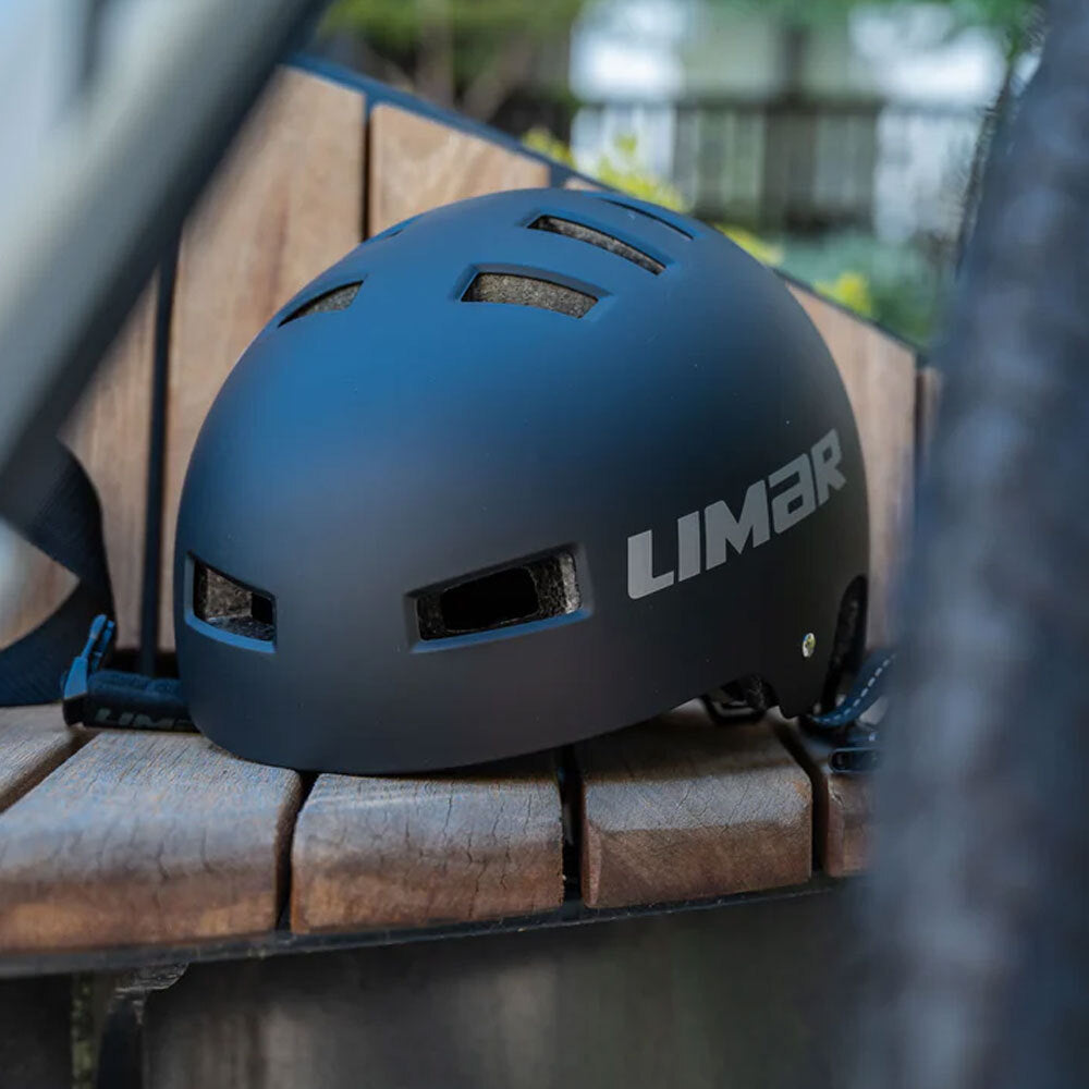 Limar 360 Urban/Active Bicycle Helmet Safety Gear 57-62cm Matte Black Large — image 2