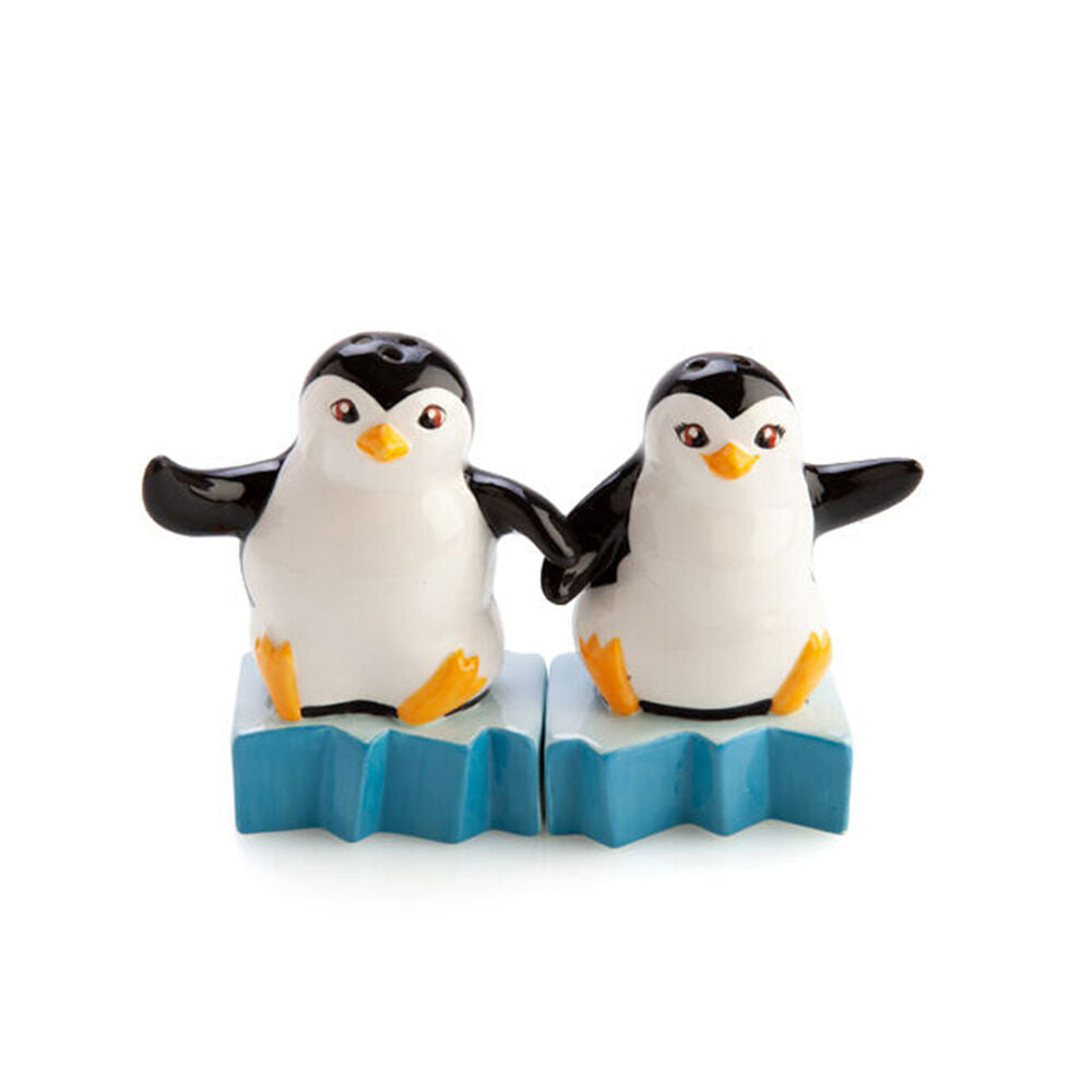 Flavour Mates 2pc Flavour Mates 3D Salt & Pepper Shaker Set 15x5.5x9.5cm Mr Mrs Penguin (2 Pack) — image 2