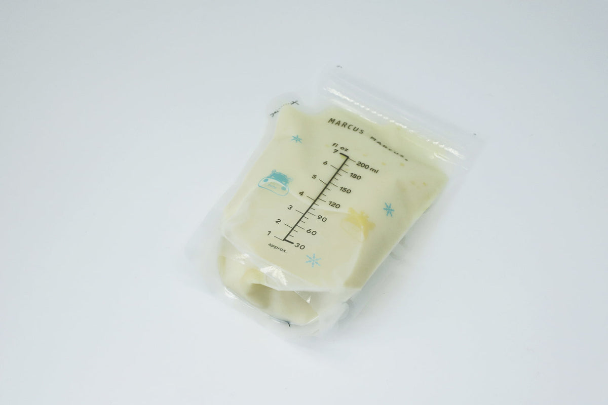 Marcus & Marcus Compact/Travel Breastmilk Storage Bag/Pouch Temperature Sensing — image 3