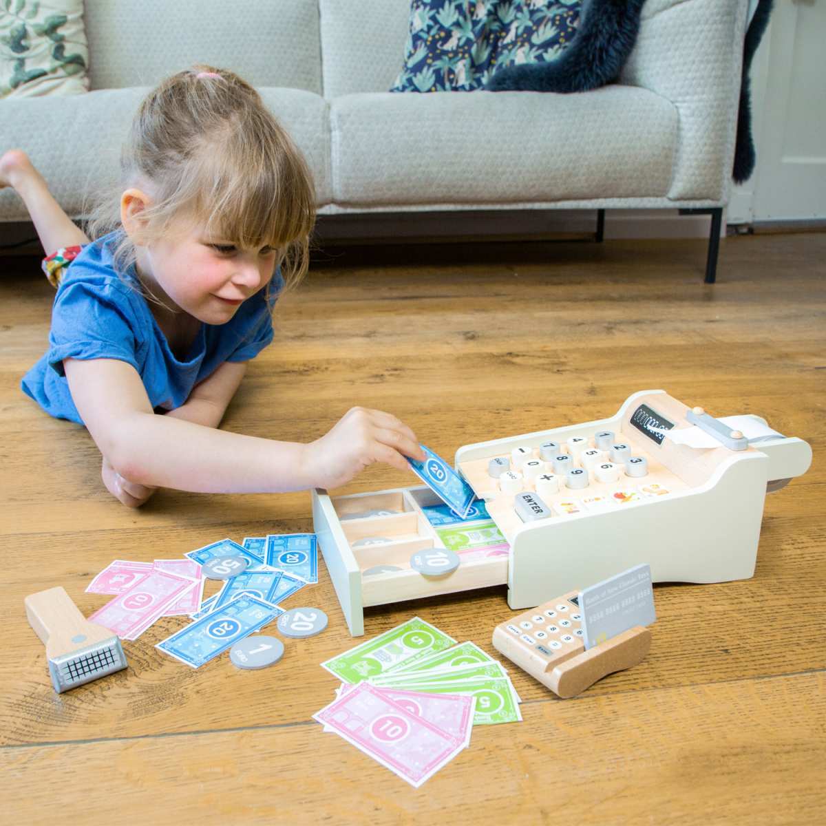 New Classic Toys Cash Register Wooden Toy Kids Fun Pretend Play Set White 3+ — image 3