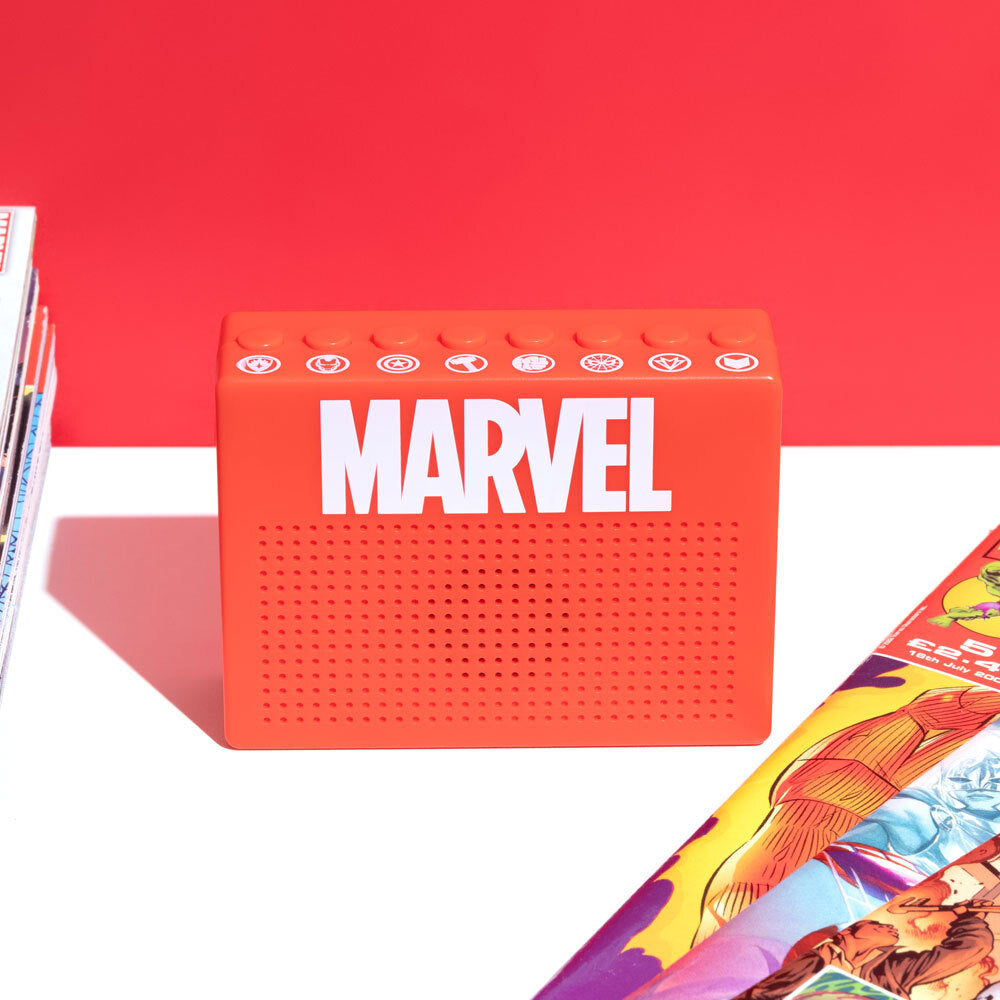 Marvel Avengers Official Sound Machine 8 Superheros Effects Box Kids Toy 6y+ — image 4