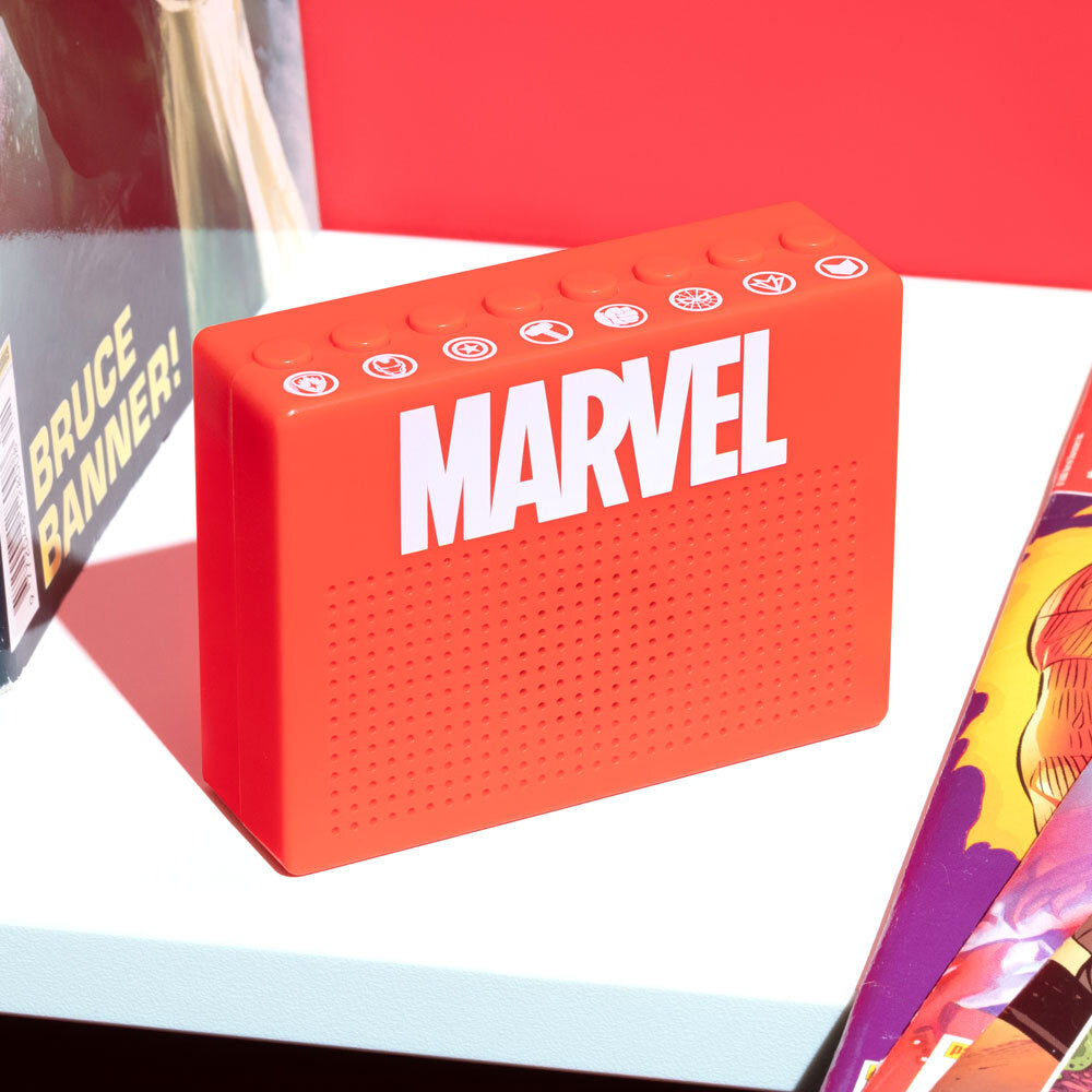 Marvel Avengers Official Sound Machine 8 Superheros Effects Box Kids Toy 6y+ — image 5