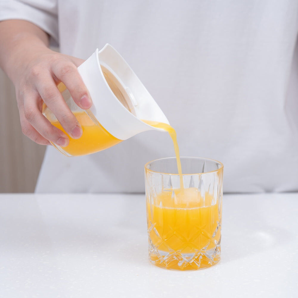 Prepara 12.7cm White The Juiciest Juicer Manual Lemon Lime Squeezer — image 3