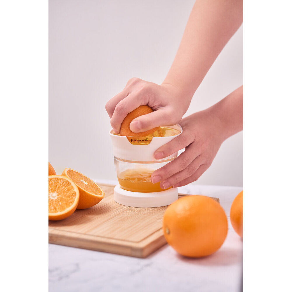 Prepara 12.7cm White The Juiciest Juicer Manual Lemon Lime Squeezer — image 4