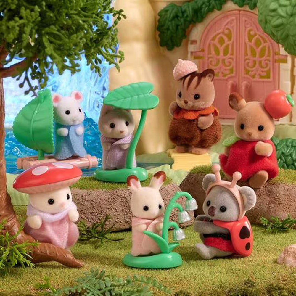 Sylvanian Families Baby Forest Costume Collectible Doll Figure Toy Assorted 3y+ — image 3