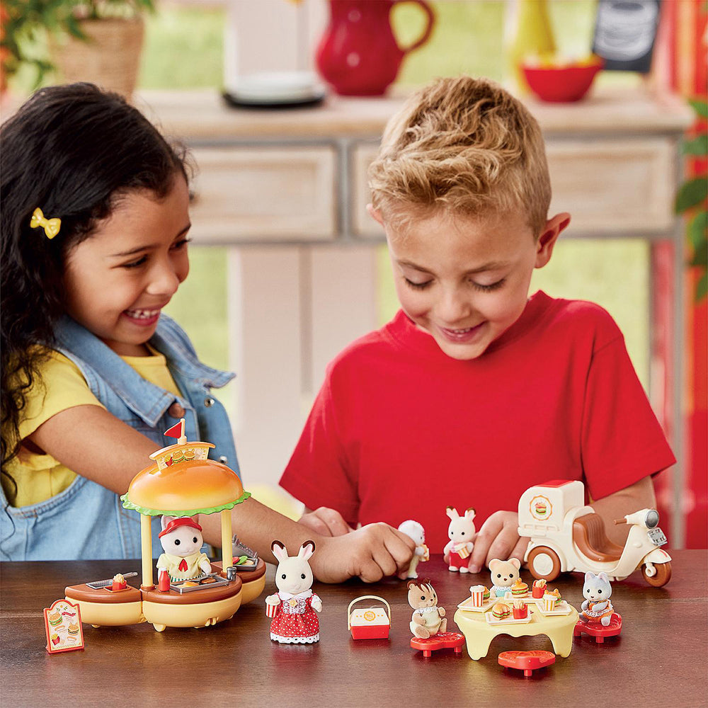 Sylvanian Families Hamburger Stand Pretend Shop Miniature Figure Toy Set 3y+ — image 5