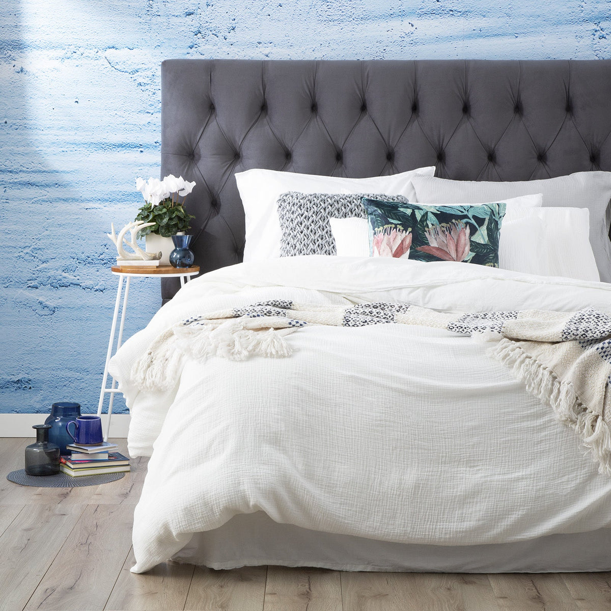 Renee Taylor Solana Washed Cotton Textured Quilt Cover Set King White — image 2