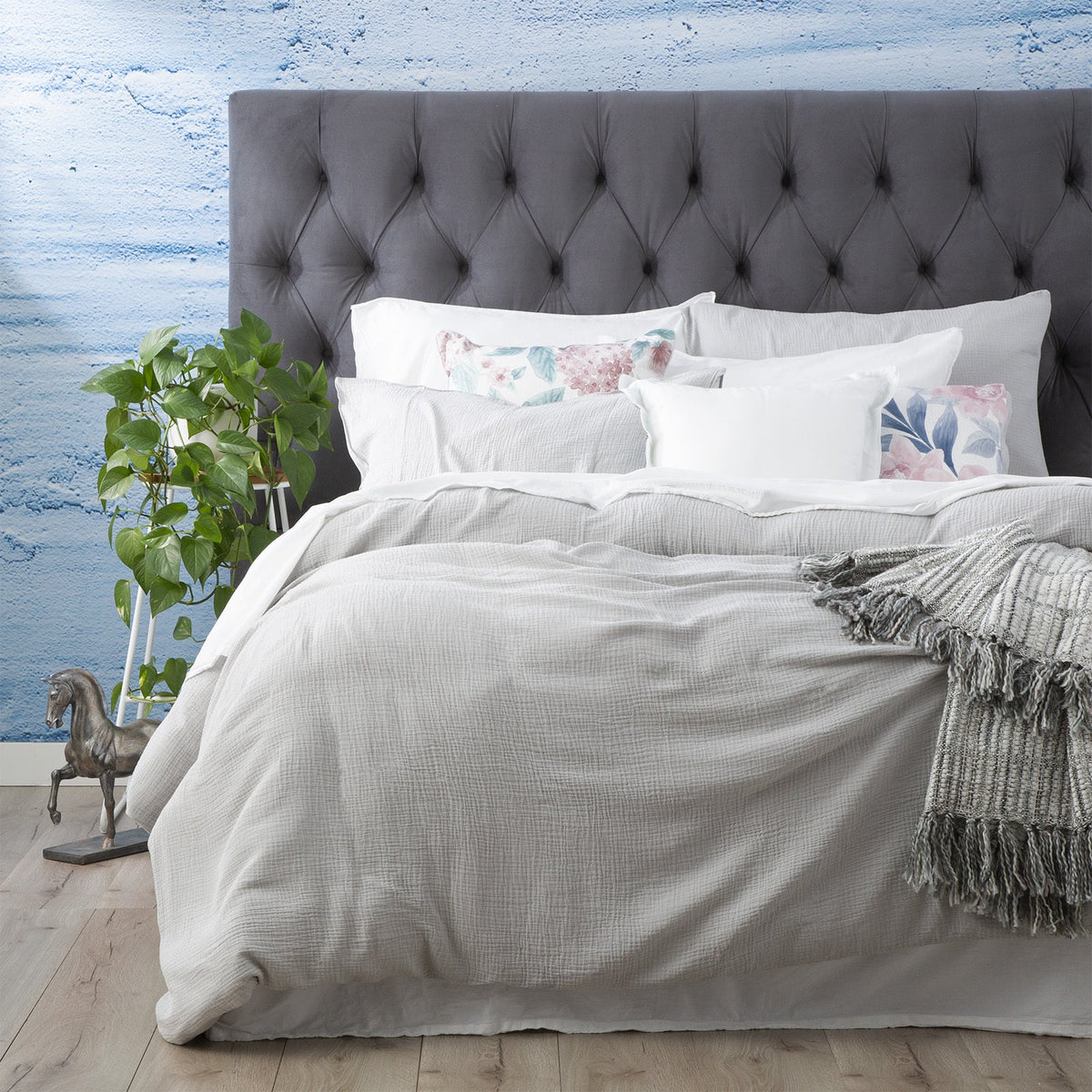 Renee Taylor Medallion 65cm Pillowcase Soft Cover Cotton Vintage Washed Tufted European — Silver
