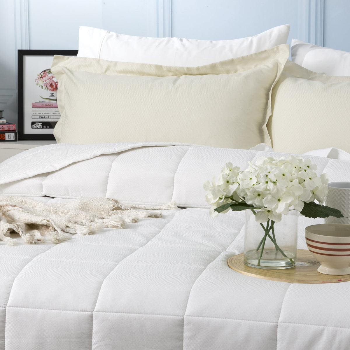 Ddecor Home Checks King Bed Comforter Set 500TC Cotton Jacquard Bedding White — image 2