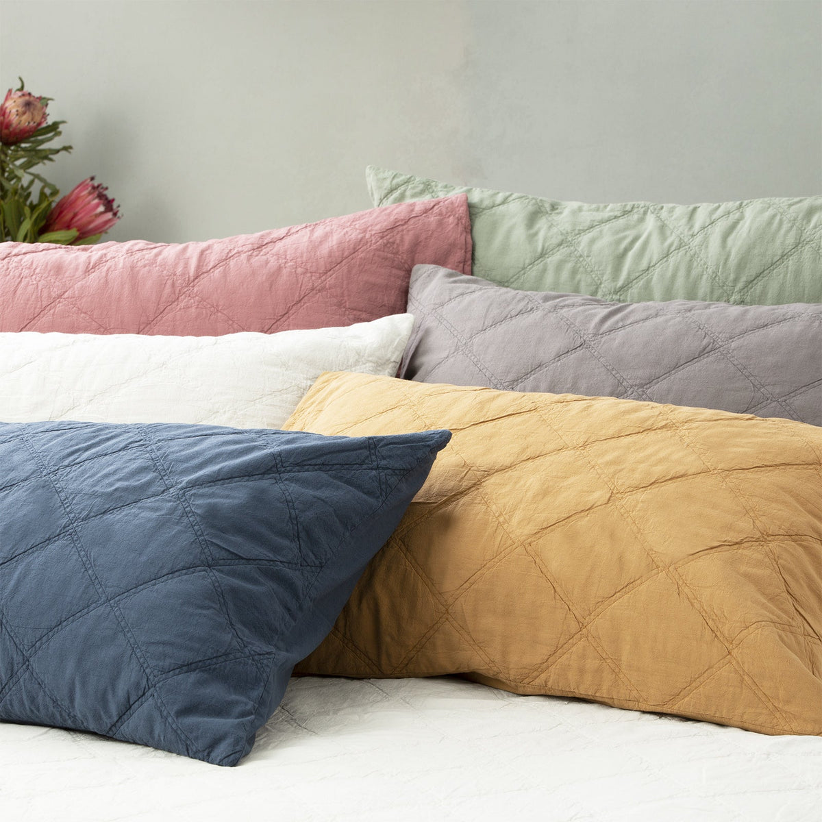 Renee Taylor Attwood VT Queen/King Bed Quilted Coverlet Stone Washed Cotton Wood — image 4