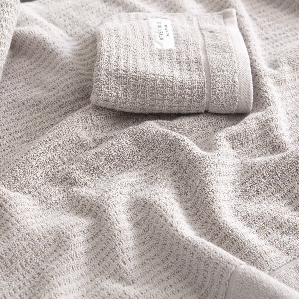 Renee Taylor Cambridge Cotton Textured 70x140cm Bath Towel Pumice Stone (4 Pack) — image 2