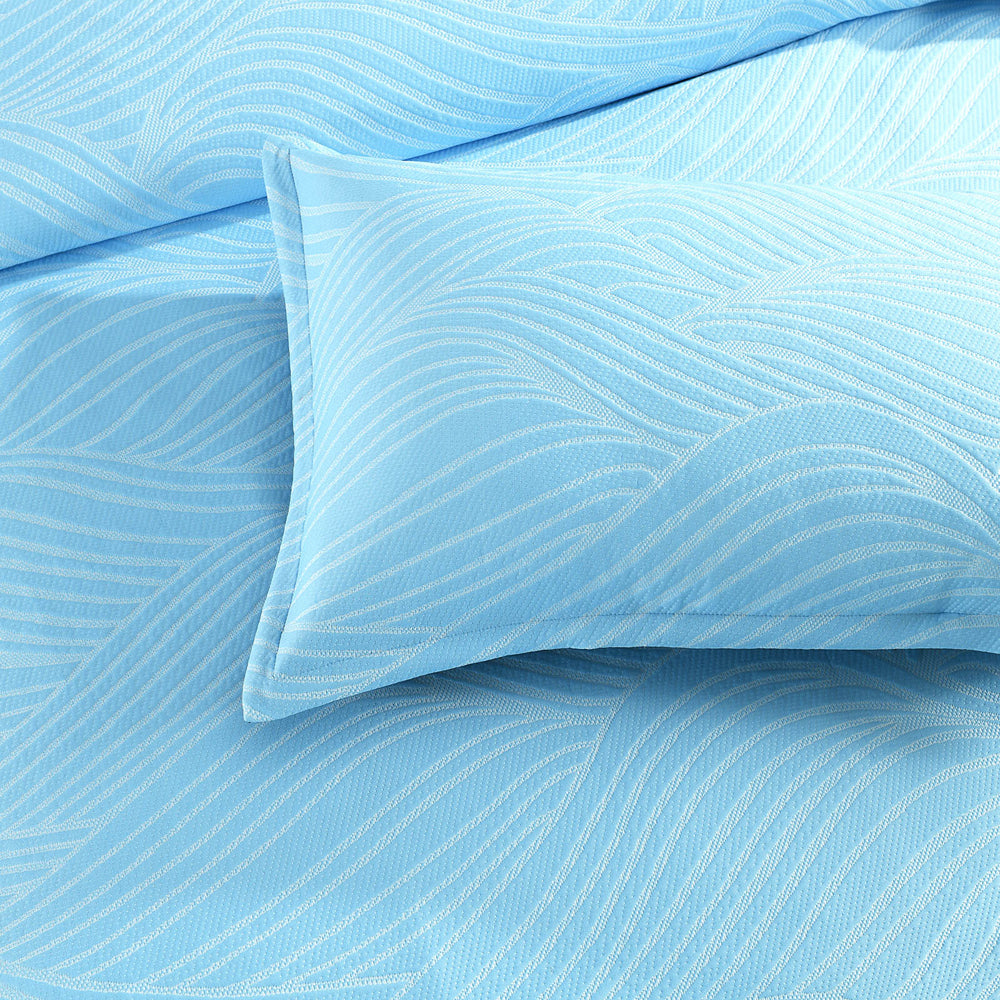 Renee Taylor Oscillate Jacquard Queen Quilt Cover w/ Pillowcases Bedding Set Sky — image 2
