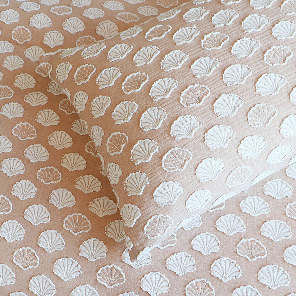 Renee Taylor Ariel Chenille Tufted Jacquard Quilt Set — image 4