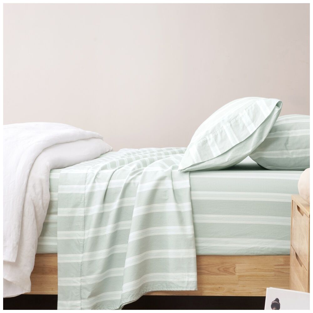 Renee Taylor 250TC Frankie Patterned Cotton Sheet Set Green — image 2