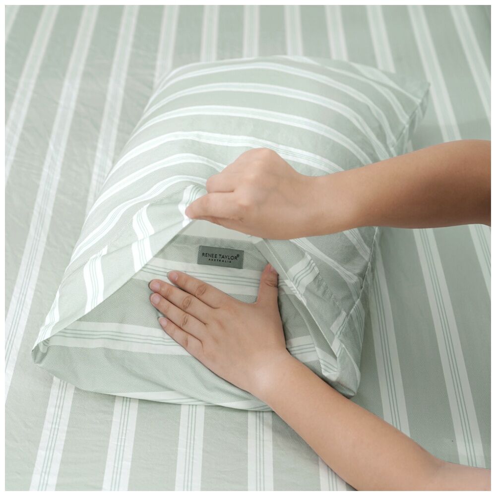 Renee Taylor 250TC Frankie Patterned Cotton Sheet Set Green — image 3