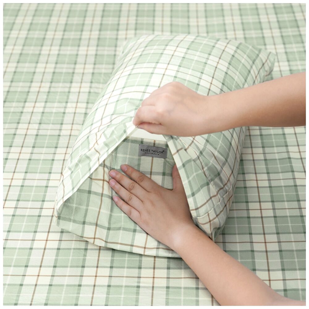 Renee Taylor 250TC Jamie Check Patterned Cotton Sheet Set Green — image 3