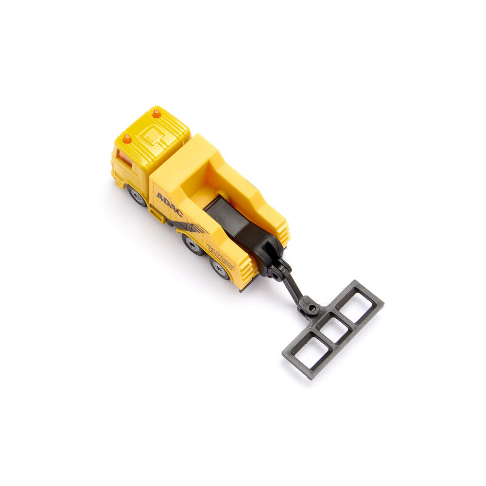 Siku ADAC Yellow Tow Truck Diecast Miniature Vehicle Kids/Children Toy 3y+ — image 3