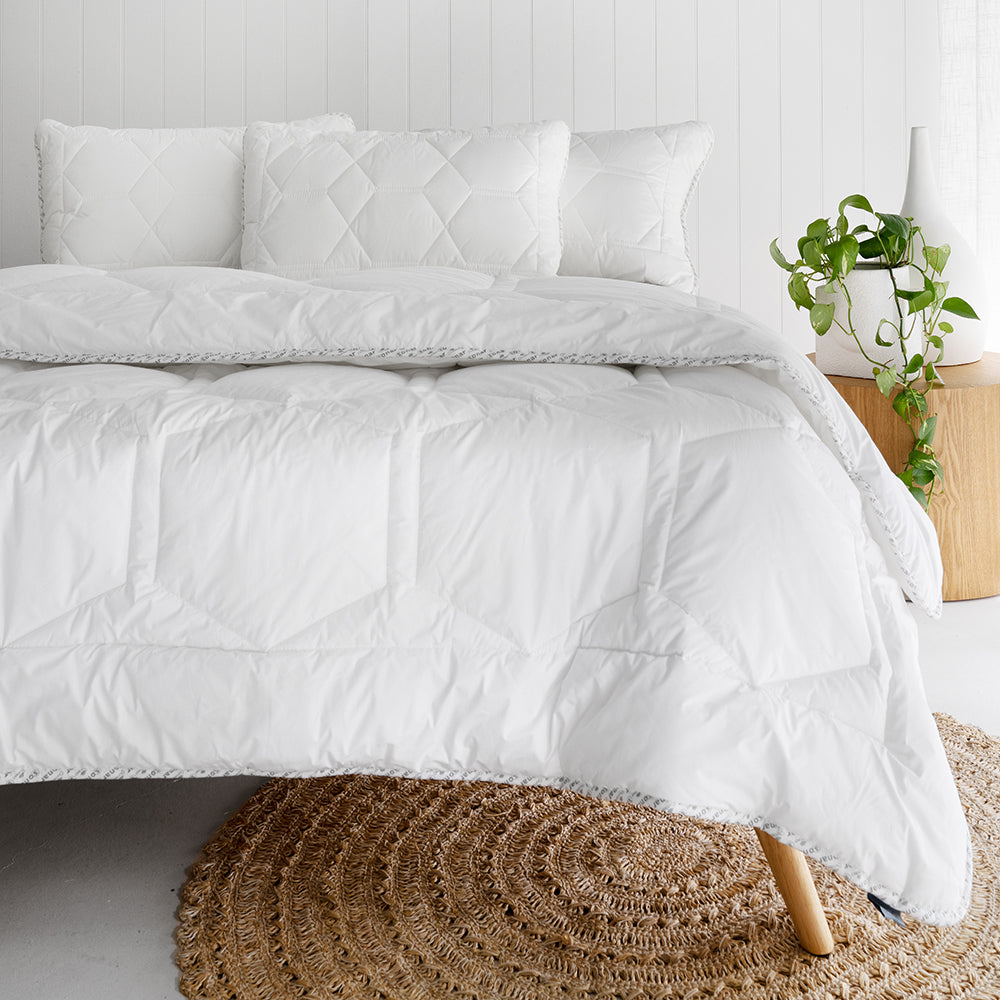 Bambury Single Bed Sonar Thermal Balancing Quilt (Outlast) Quilted Bedding