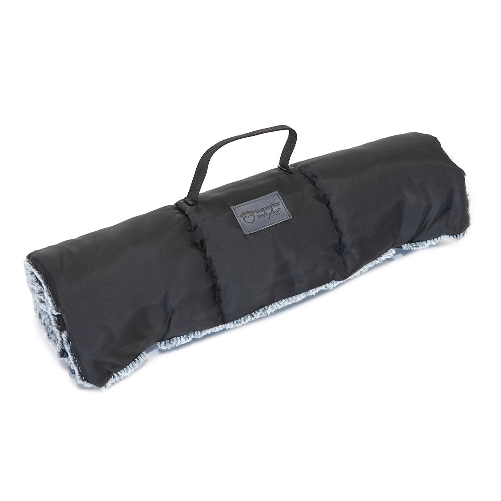 Superior Pet Goods Superior Pet Essentials Rollup Pet/Dog Travel Mat Artic Faux Fur Jumbo 110cm — image 3
