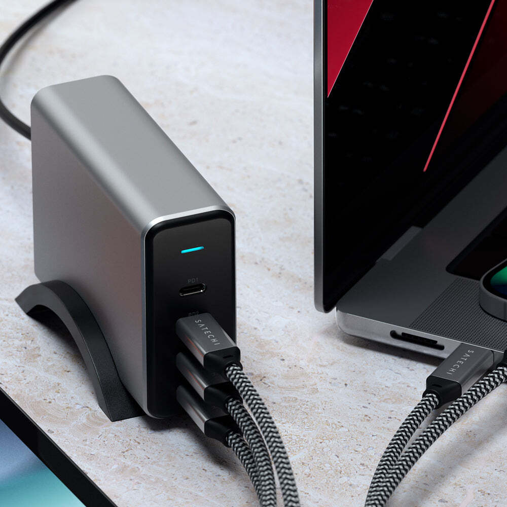 Satechi 165W USB-C 4-Port PD GaN Charger For MacBook Pro/iPad/iPhone 11/12/13 — image 7