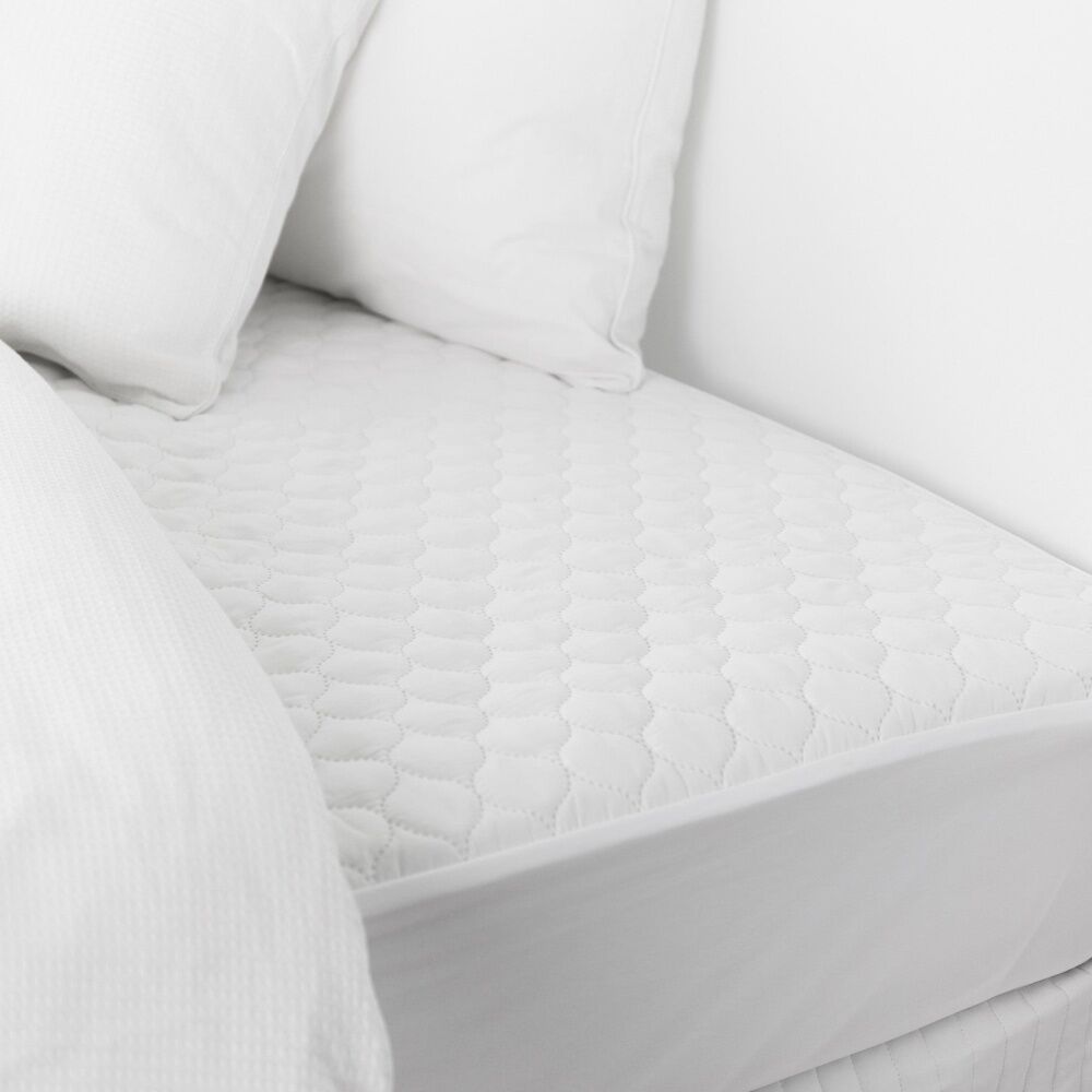 Tontine Comfortech Anti Stain Bed Mattress Protector Home Bedding White — image 2