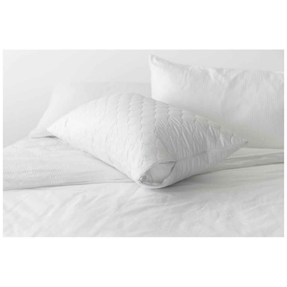 Tontine Standard Comfortech Allergy Plus Stain Ease Pillow Protector — image 2