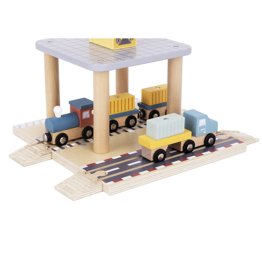 Tooky Toy Port Crane Cargo Wooden Toy Building Block Kids/Children Set 3+ (24 Pieces) — image 2
