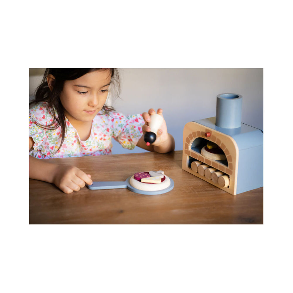 Tender Leaf Toys Make Me a Pizza Set Pretend Play Kids/Children Wooden Toy 3+ — image 4