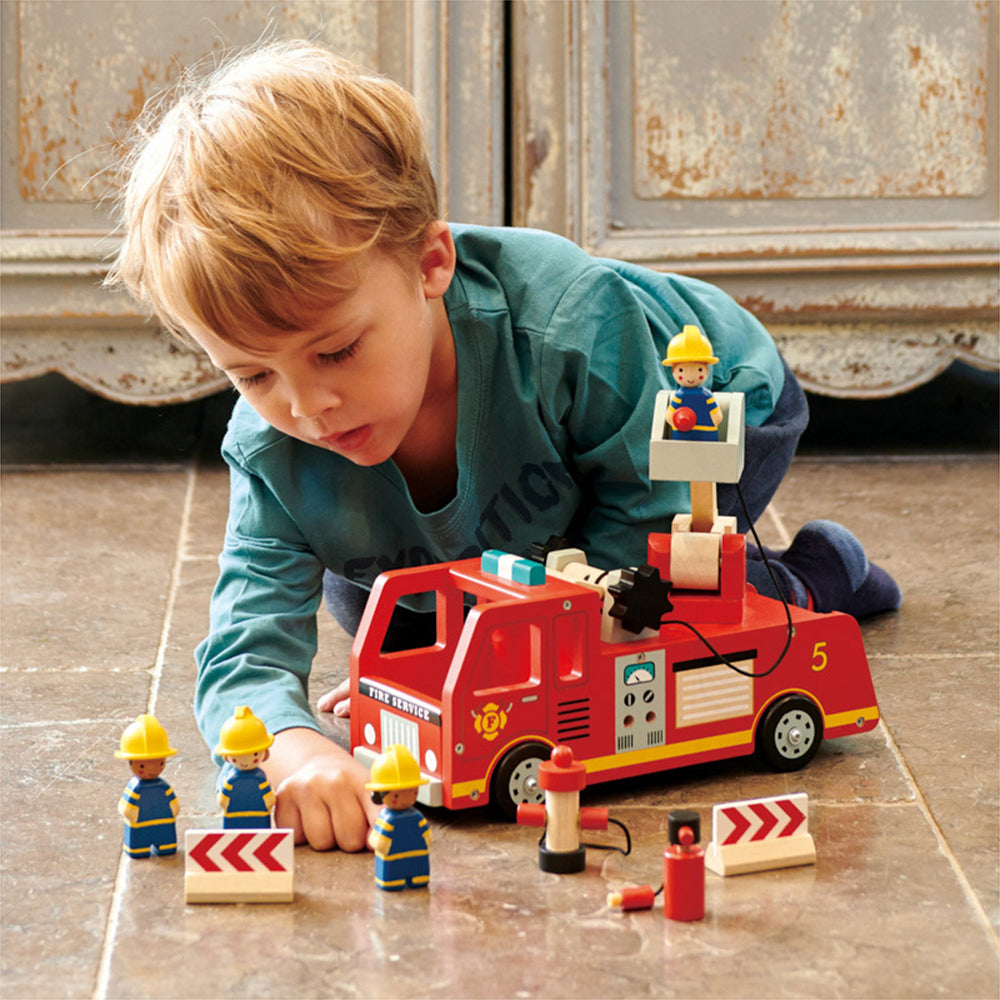 Tender Leaf Toys 28cm Fire Engine Truck Wooden Toy Play Set Kids/Children 3y+ — image 2