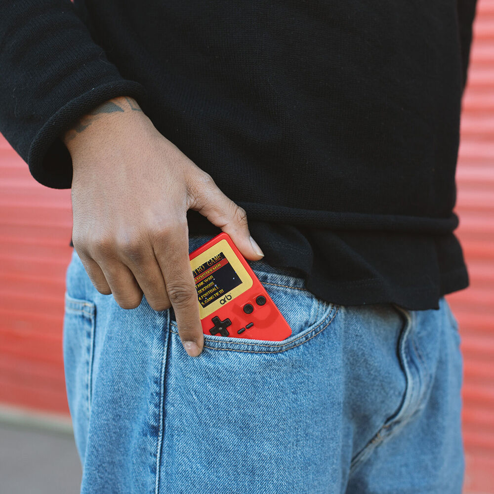 Thumbs Up! Red Retro 80's Like Handheld Console 150 Games In One — image 6