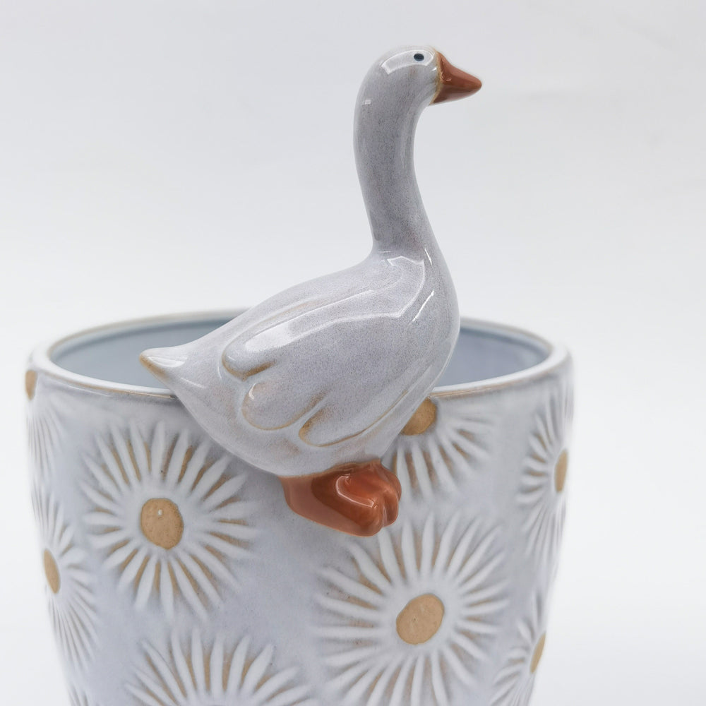 Urban Goose Plant Pot Hanger White 11cm Home Decorative Outdoor Garden Decor — image 2