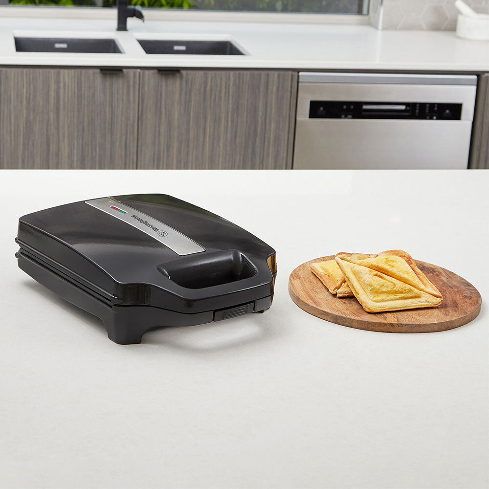 Westinghouse Electric 39cm 4 Slice 1600W Toasted Sandwich Maker Kitchen/Food BLK — image 5