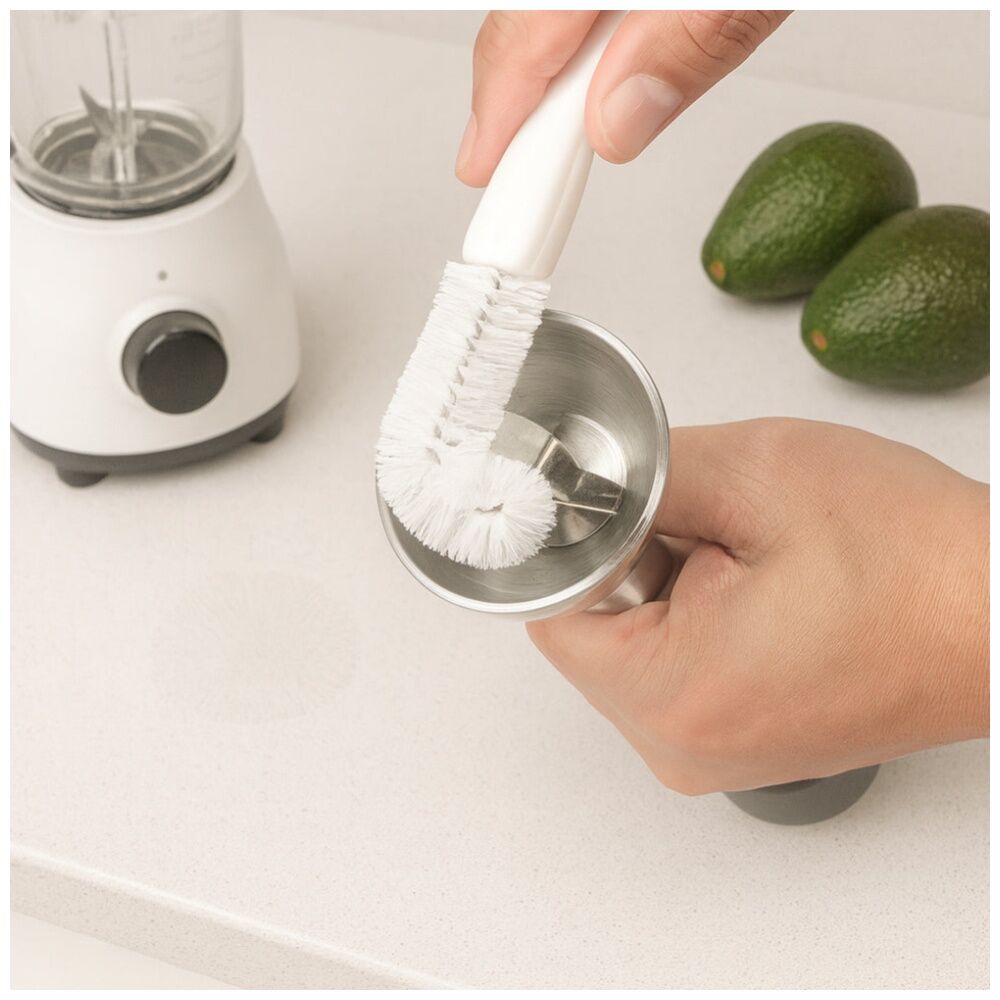 White Magic Blender Blade Cleaning Brush Scrub Universal Fit - White (2 Pack) — image 5