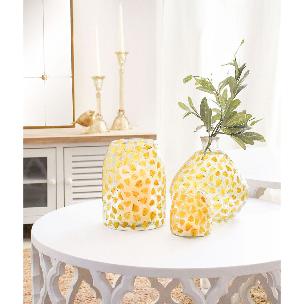 LVD Glass Tealight Holder/Bud Vase Tabletop Home Decor 10cm Buttercup Petal (2 Pack) — image 2